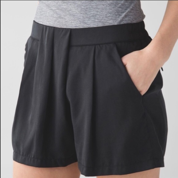 Lululemon shorts - Picture 2 of 5